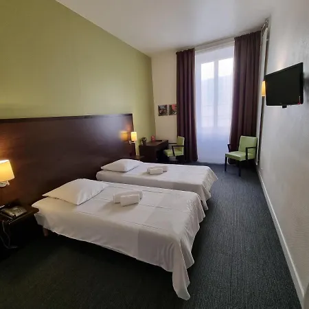 Hotel Vendome Menton 호텔 3*