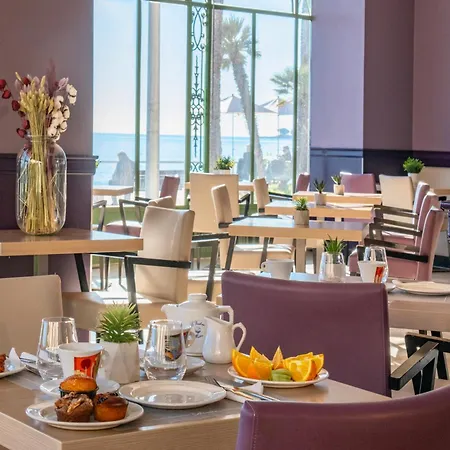 Vendome - Reouverture Hotel