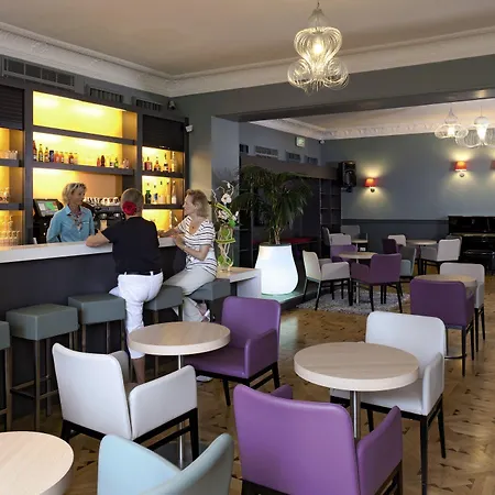 Hotel Vendome Menton 호텔 멍똥