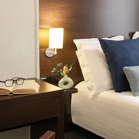 Hotel Vendome Menton 3* 멍똥