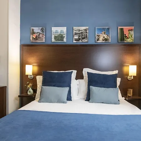 Hotel Vendome Menton 멍똥