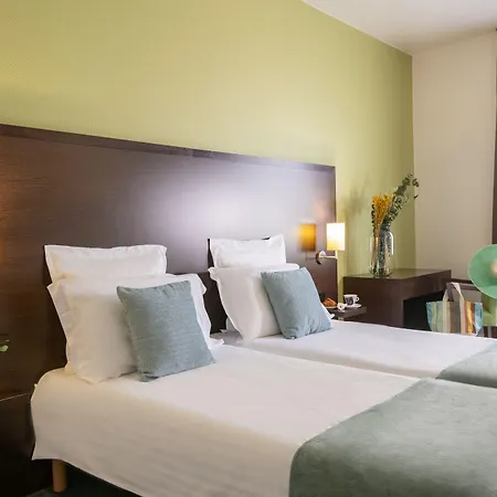 Hotel Vendome Menton 호텔