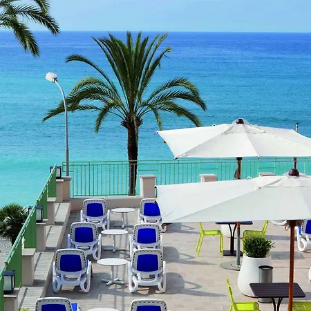 Hotel Vendome Menton 호텔 멍똥