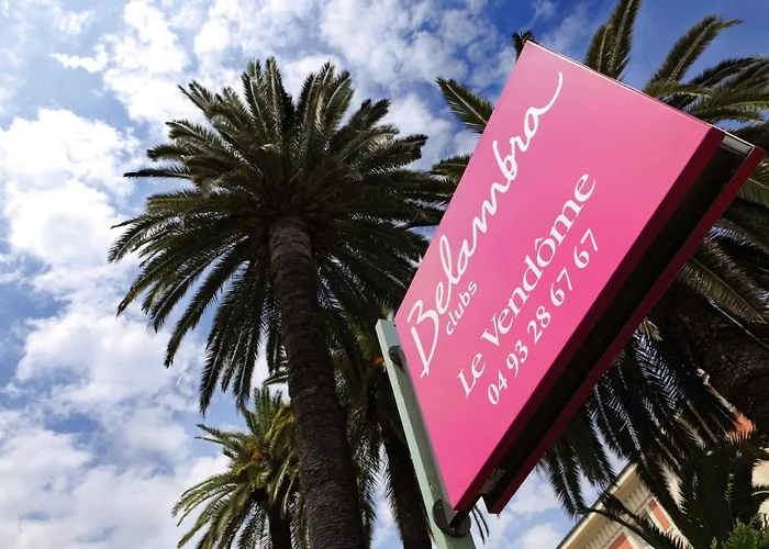 Hotel Menton Le Vendome מלון 3*