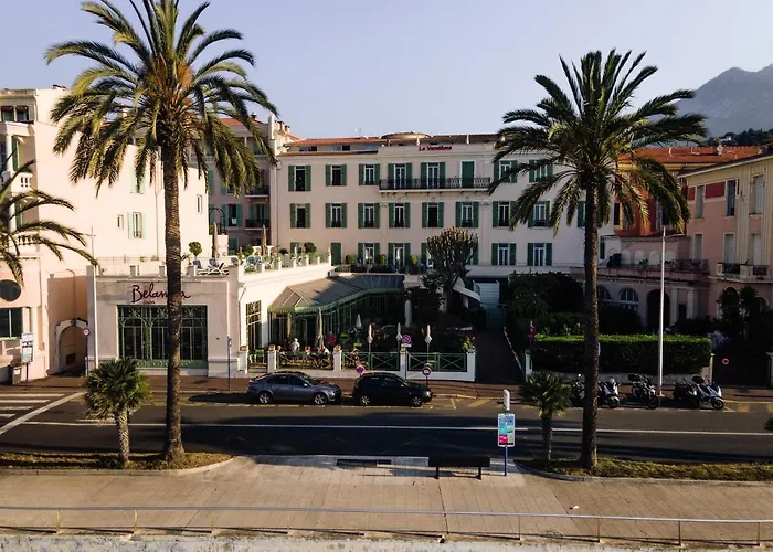 Hotel Menton Le Vendome 3* מנטון