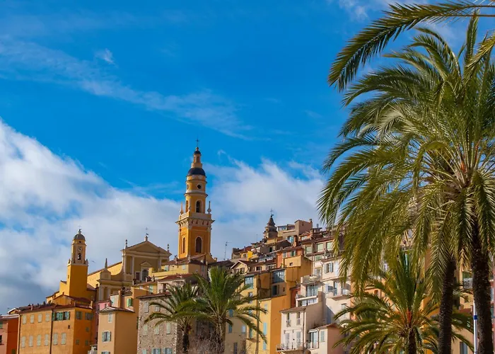 Hotel Menton Le Vendome 3* מנטון