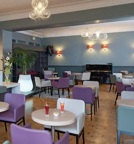Hotel Menton Le Vendome 3* מנטון